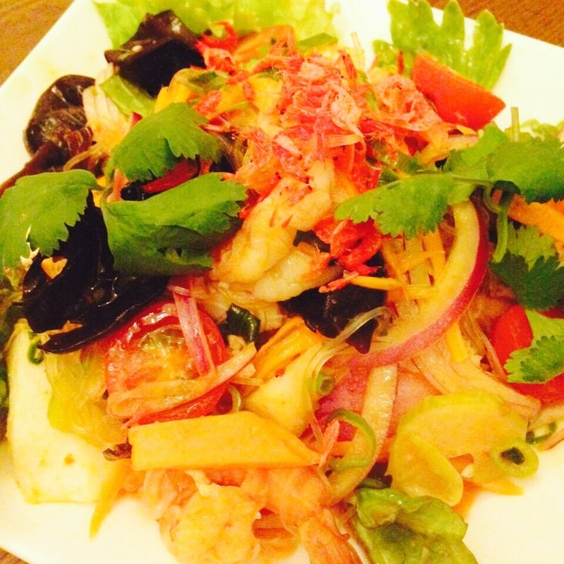 ヤムウンセン(春雨のシーフードサラダ)(Neo thai)