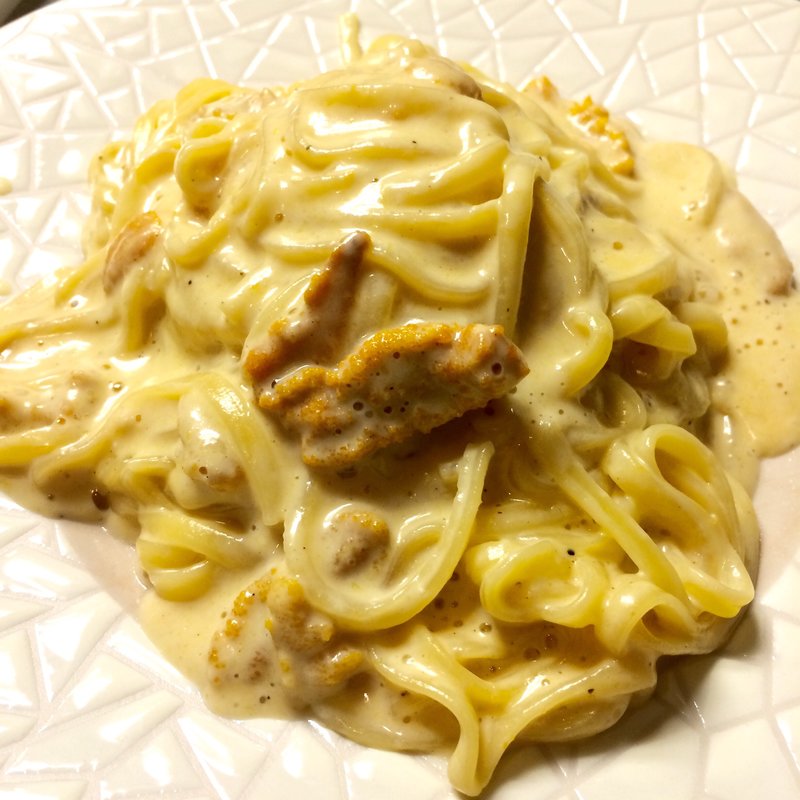 ウニボナーラ(happy dining cLover （ハッピーダイニング クローバー）)