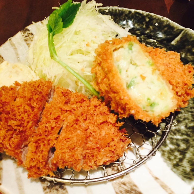 豆乳コロッケとヒレかつ   (名代とんかつ かつくら ミント神戸店)