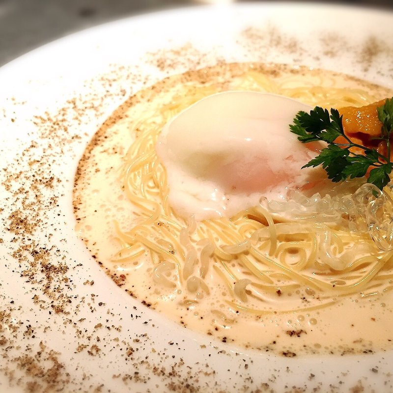 生ウニの冷製カルボナーラ(イーターブル)