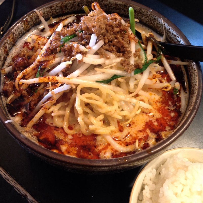 濃厚担々麺(チャイニーズダイニング 呵呵)