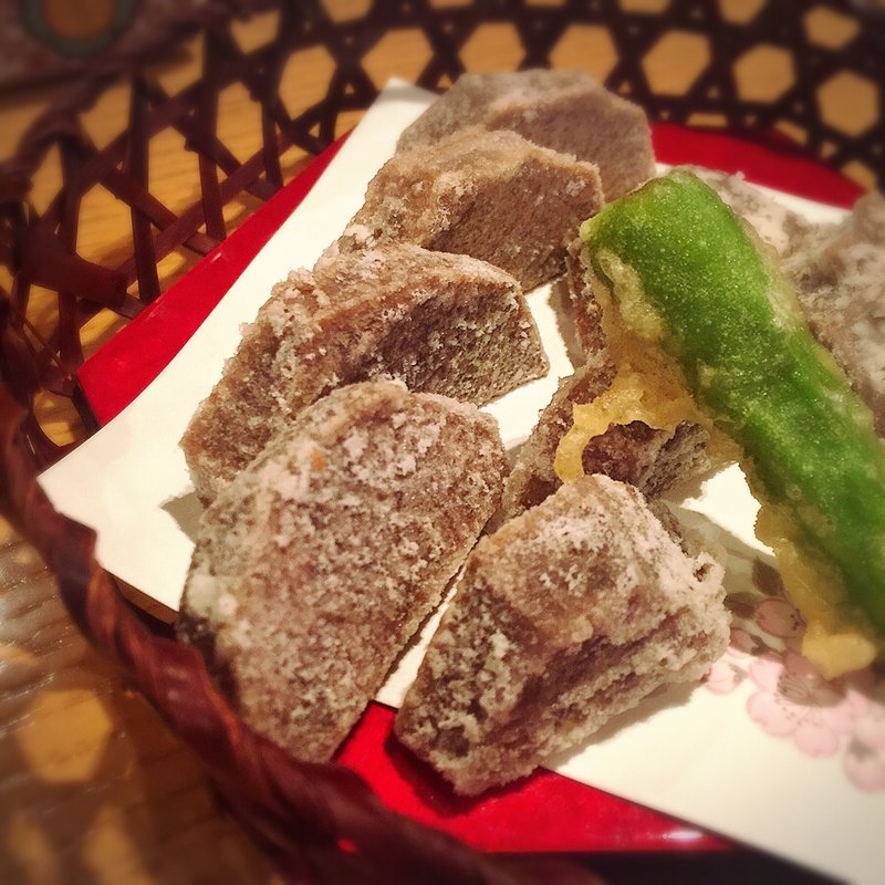 田芋唐揚げ(和琉ダイニングあんのん)