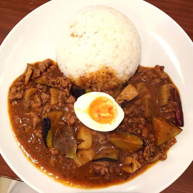 スパイシーラム肉のキーマカレー(OKANO CURRY (オカノカリー))