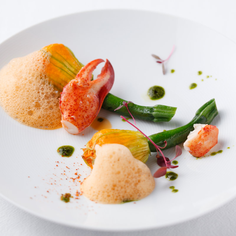 オマールエビのグリル　季節野菜を添えて(マルシェ デ ジュウバン （Marche de Jyuban）)