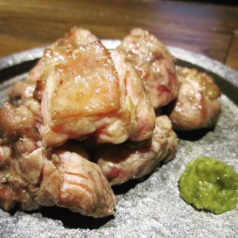 鴨炭火焼(Na Camo guro (なかもぐろ))