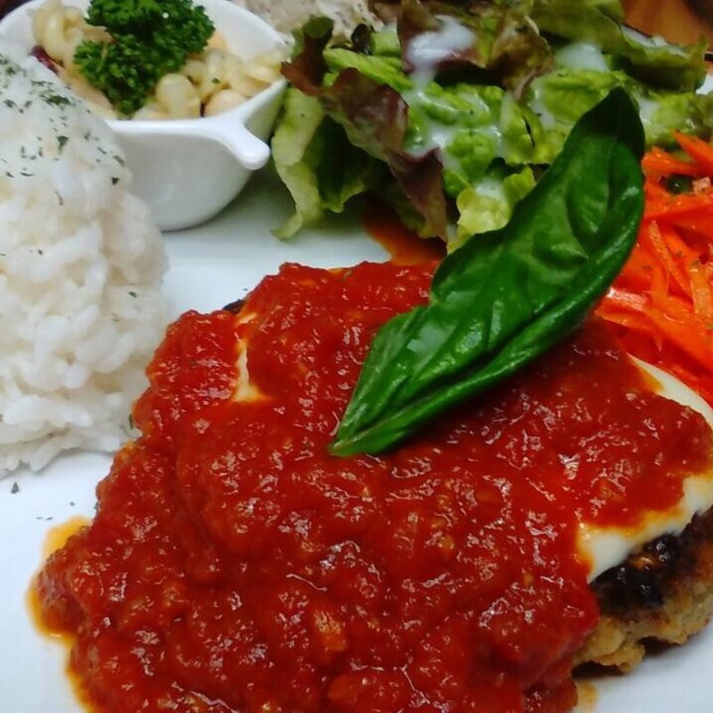 ハンバーグプレート(island cafe & bar)