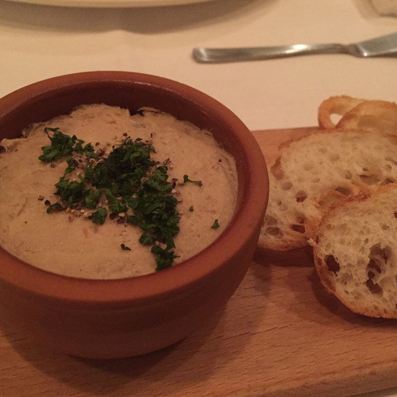 豚肉のリエット(Les pif et dodine （レピフエドディーヌ）)