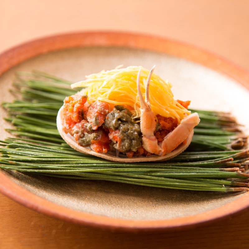 毛ガニの甲羅焼き(銀座　和久多 （ぎんざわくた）)