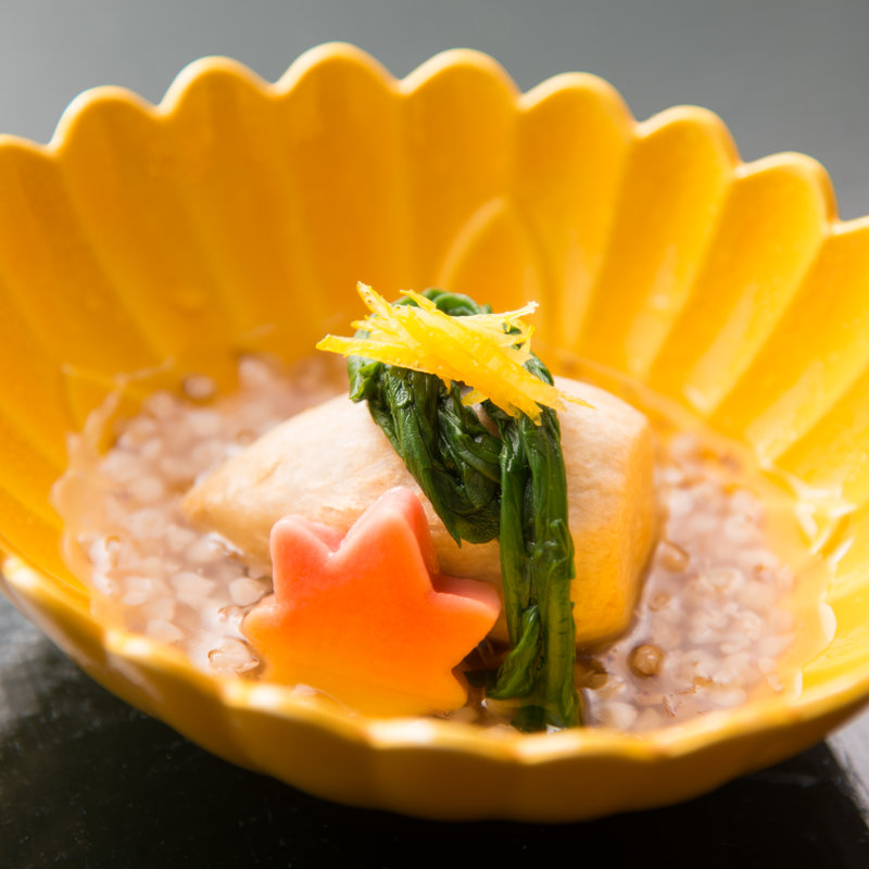 里芋のトトロ餡(銀座　和久多 （ぎんざわくた）)