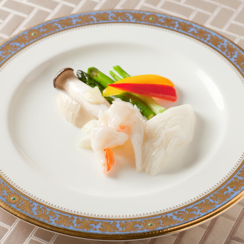 タラバガニと野菜の蒸し焼き(楼蘭 （ロウラン）)