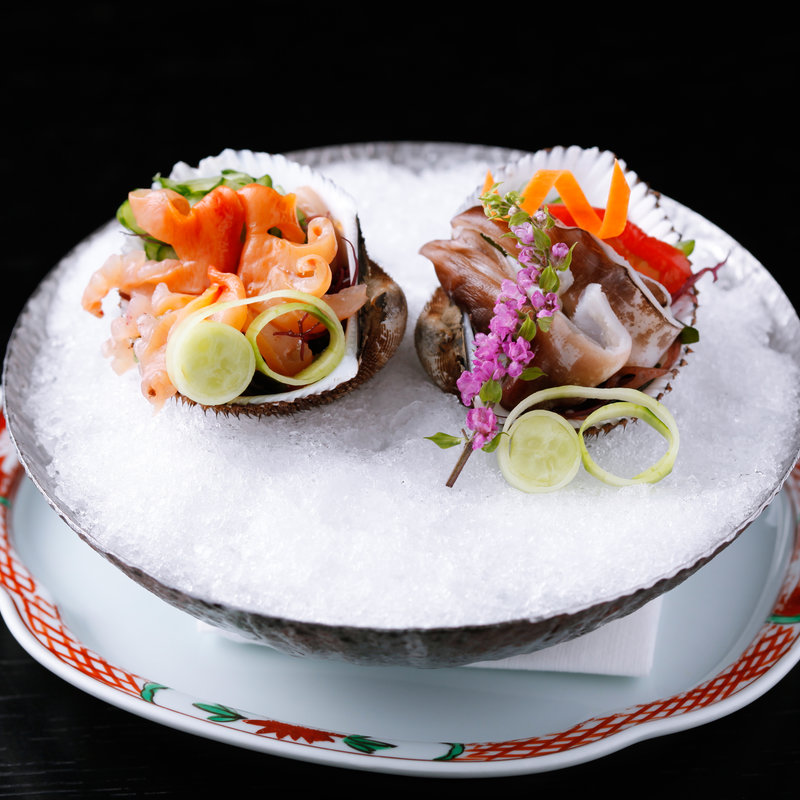 バイ貝とムール貝のお造り(浅草 日本料理 もちづき)