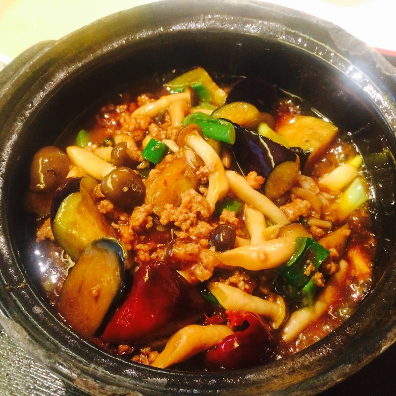 麻婆茄子土鍋丼(天厨菜館 渋谷店 （テンツウサイカン）)