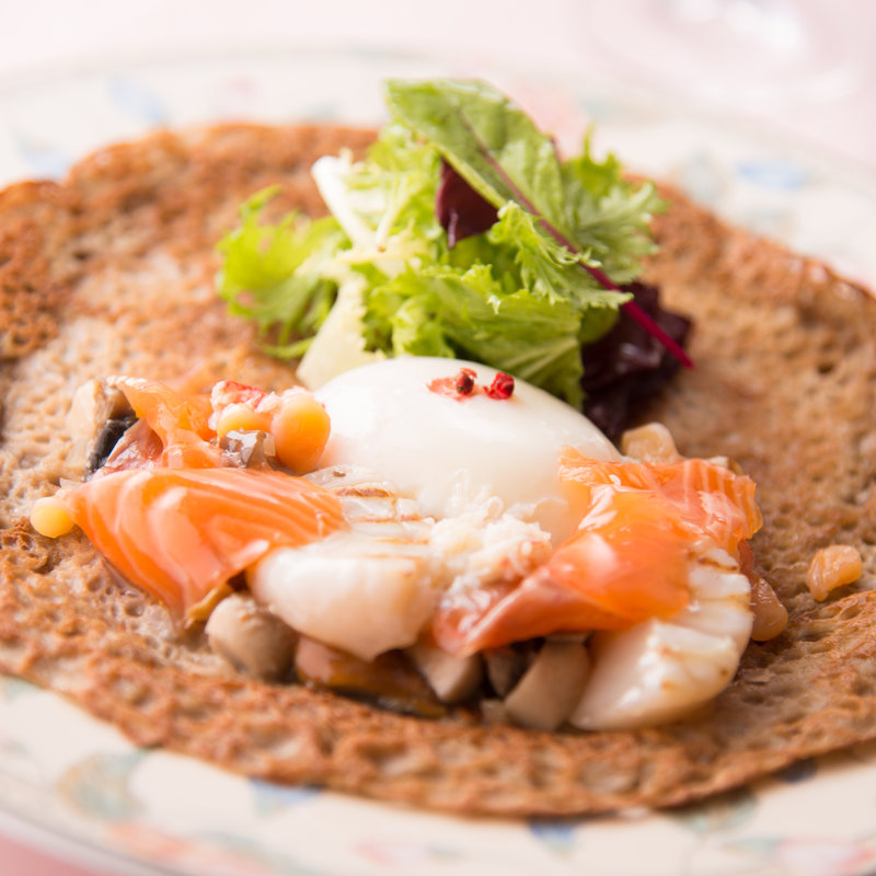 サーモンのガレット(ラブレー)