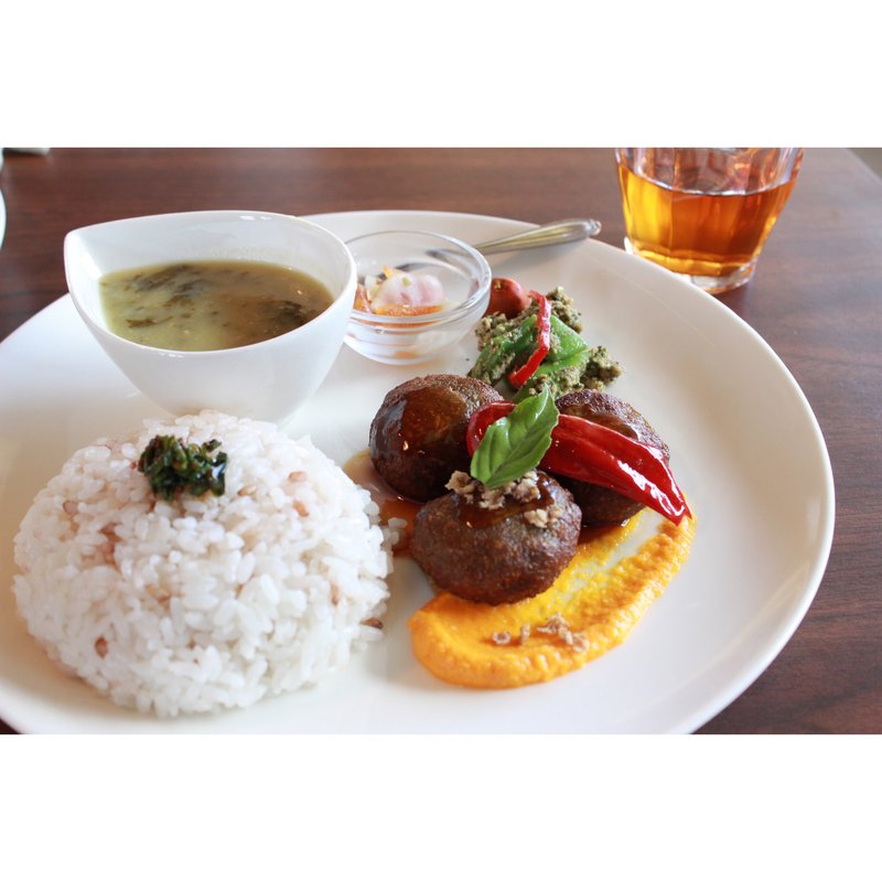 プレートランチ(サンチャ カフェ （suncha cafe）)