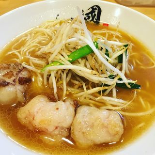 ぷりぷりホルモンらぁ麺(らぁ麺 國 （ラァメン クニ）)