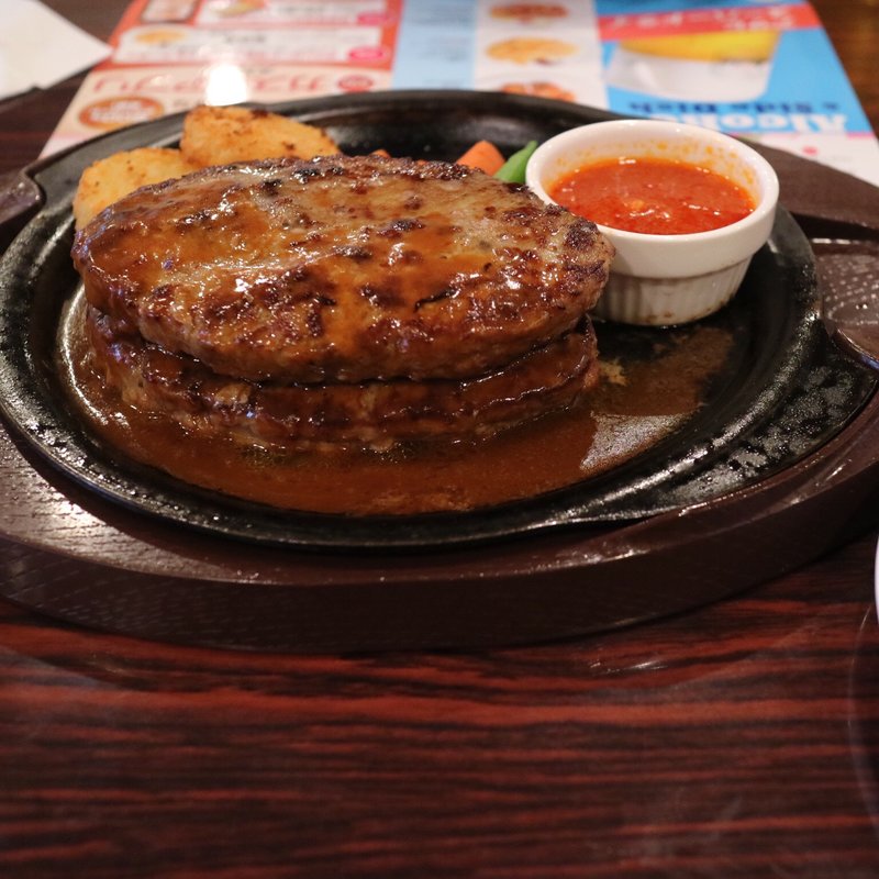 超あらびきビーフバーグ・マウンテン(ガスト 盛岡津志田店 )