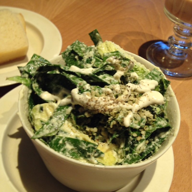 ケールのシーザーサラダ(リバイヴキッチン （revive kitchen）)