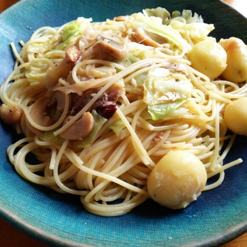 アンチョビ・キャベツ・ジャガイモのペペロンチーノ(グルービー 大甕店 （Groovy）)