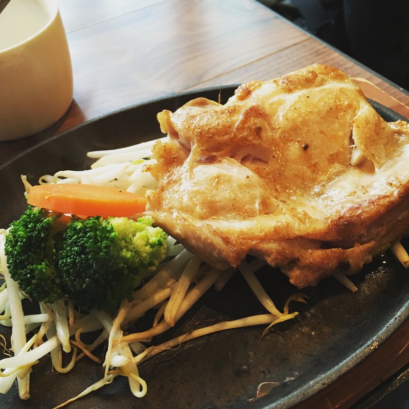 皮抜き鶏モモ肉ステーキ 200g(筋肉食堂 )