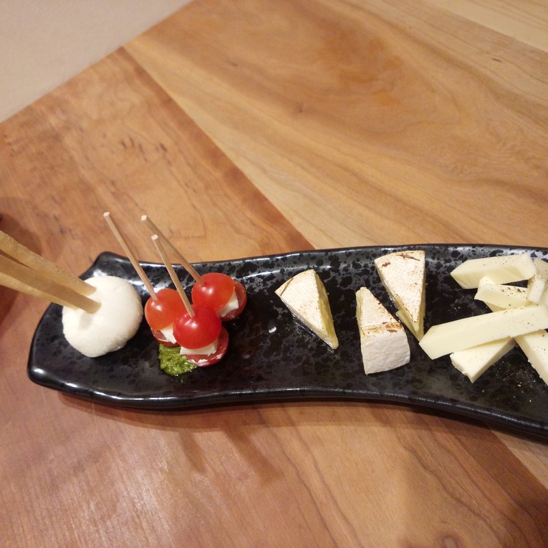 チーズ盛り合せ(一入 （ヒトシオ）)