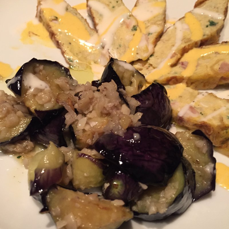 ナスのインド風天ぷらベグニ(カーンケバブビリヤニ （Khan kebab biryani）)