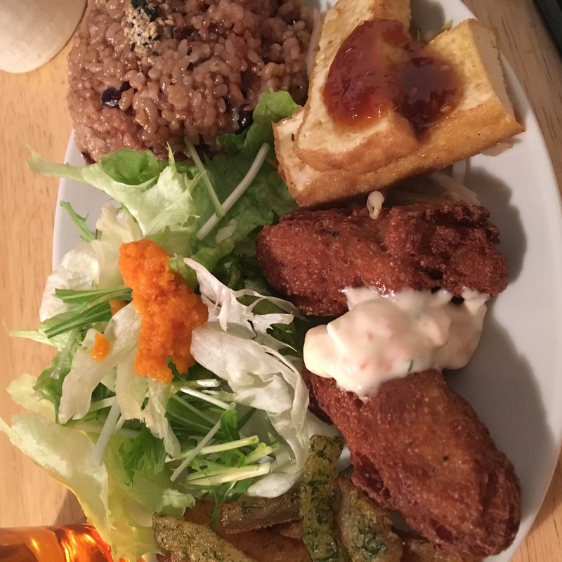 有機豆腐のステーキと大豆ミートの唐揚げ定食(A定食)(かえもん学芸大学店)