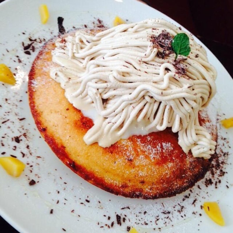 モンブランパンケーキ(カフェ パンプルムゥス 仙台 （Cafe Pamplemousse）)