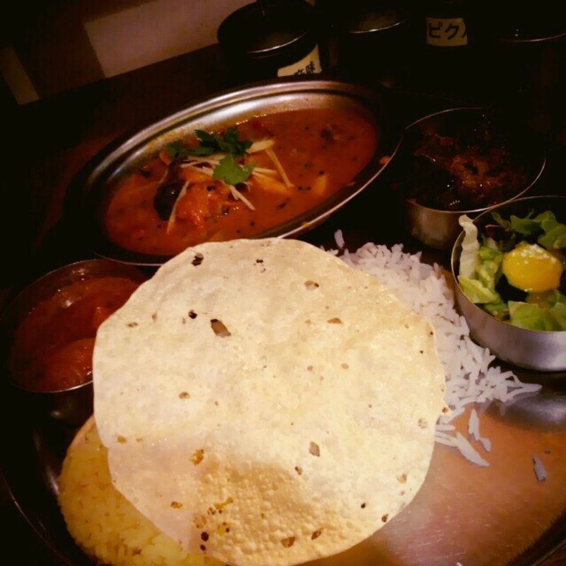 サバと焼きネギのアチャーリーフィッシュ プレートB(エリックサウス八重洲店)