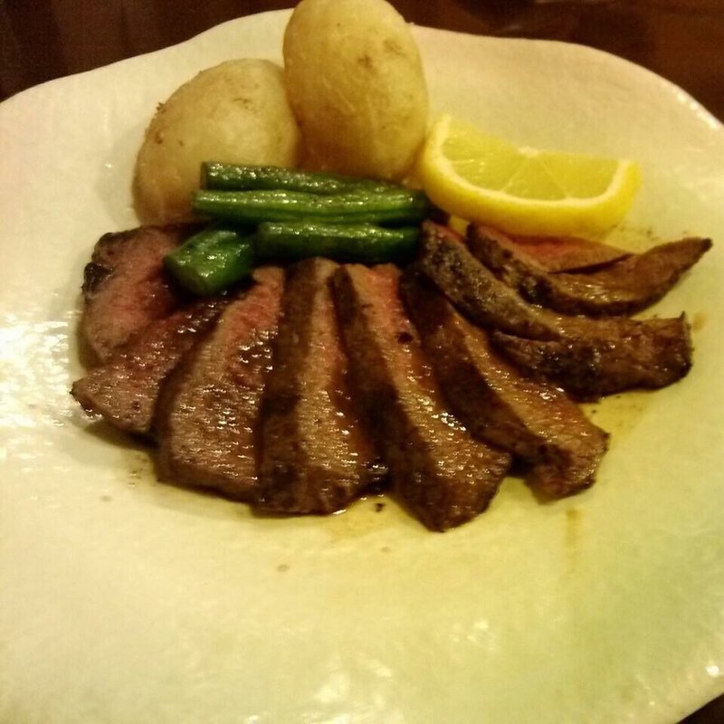 鹿肉ステーキ(藤半(とうはん))