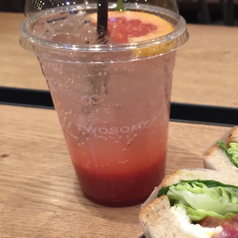 グレープフルーツエイドジュース(TOUS les JOURS 仁川空港店)