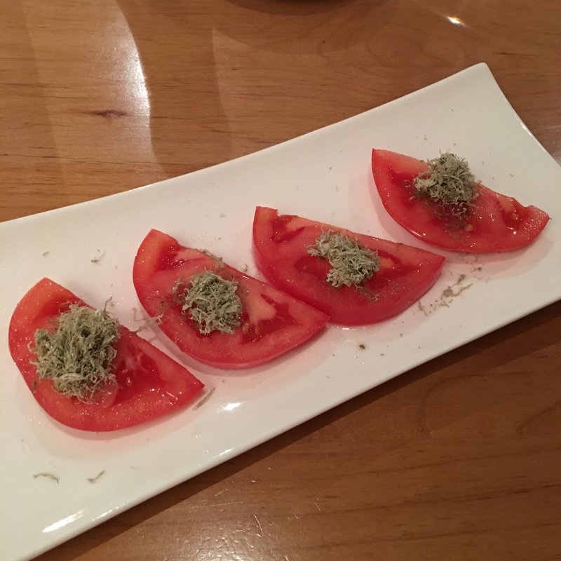 トマトの昆布締め(マムズ キッチン イプ （MAM'S KITCHIEN ipu）)