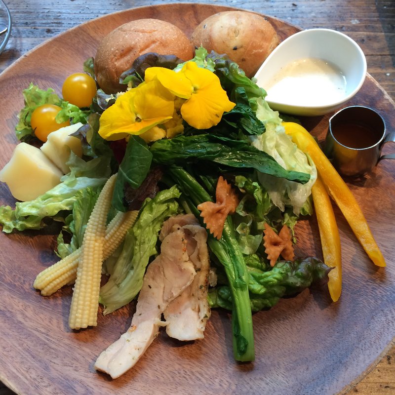 お花畑サラダ(青山フラワーマーケット GREEN HOUSE)