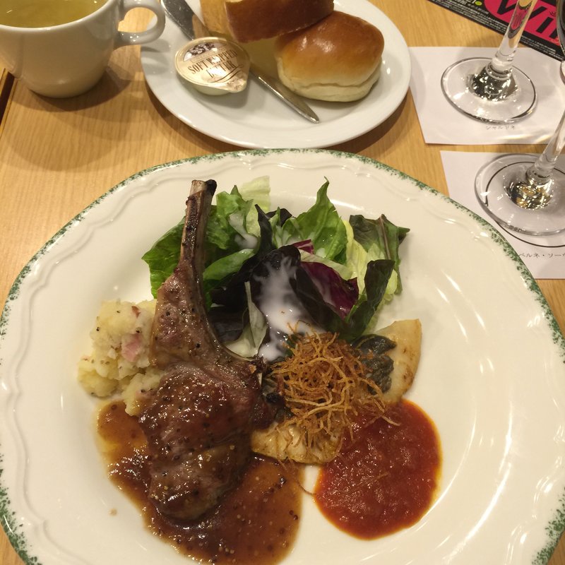 【限定50食】ワイン展特別メニュー(レストラン ムーセイオン)