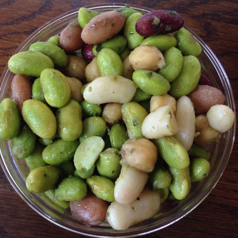 Salade de la feve(オー バカナル 東山 （AUX BACCHANALES）)