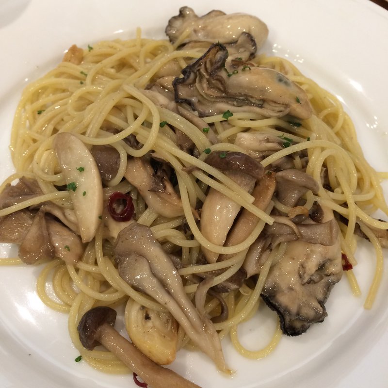 カキのスパゲッティ(リストランテ アントン)