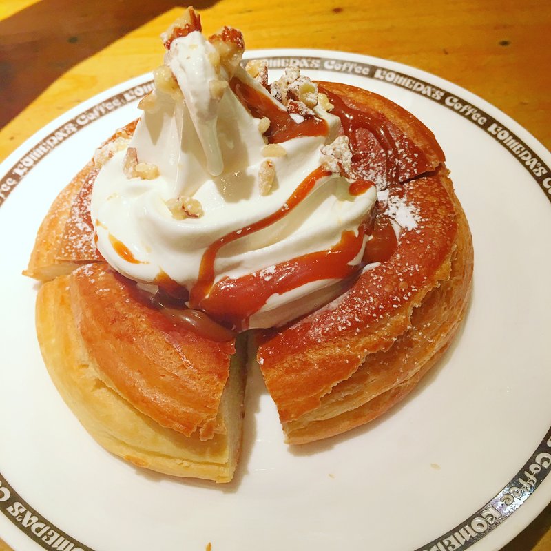 キャラノワール(コメダ珈琲店 エスカ店)