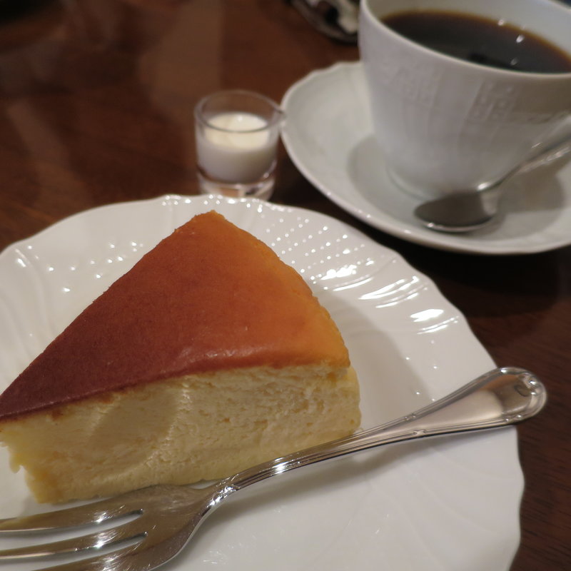 チーズケーキセット(カフェ・イー・ウインド （cafe Ea'dwind）)
