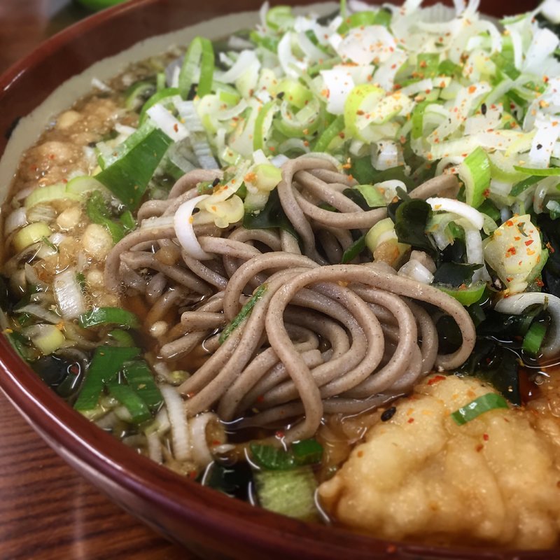 大盛りそば ネギ ワカメ イカ天(めん太郎 )