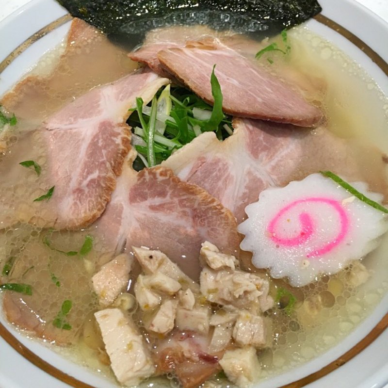 塩チャーシュー麺(砂流 （サリュウ）)