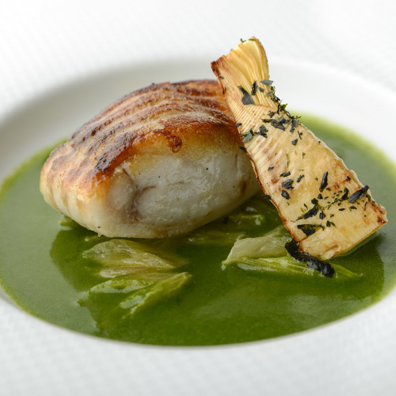 鰆のグリル　バジルソース(ボン・ファム )