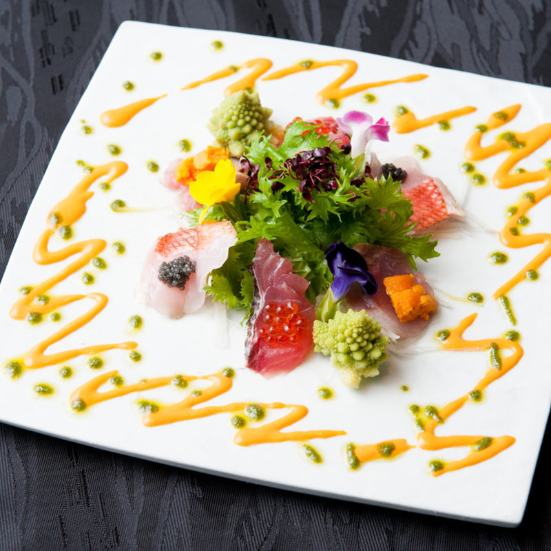 鮮魚のカルパッチョ(青山 牛彩)