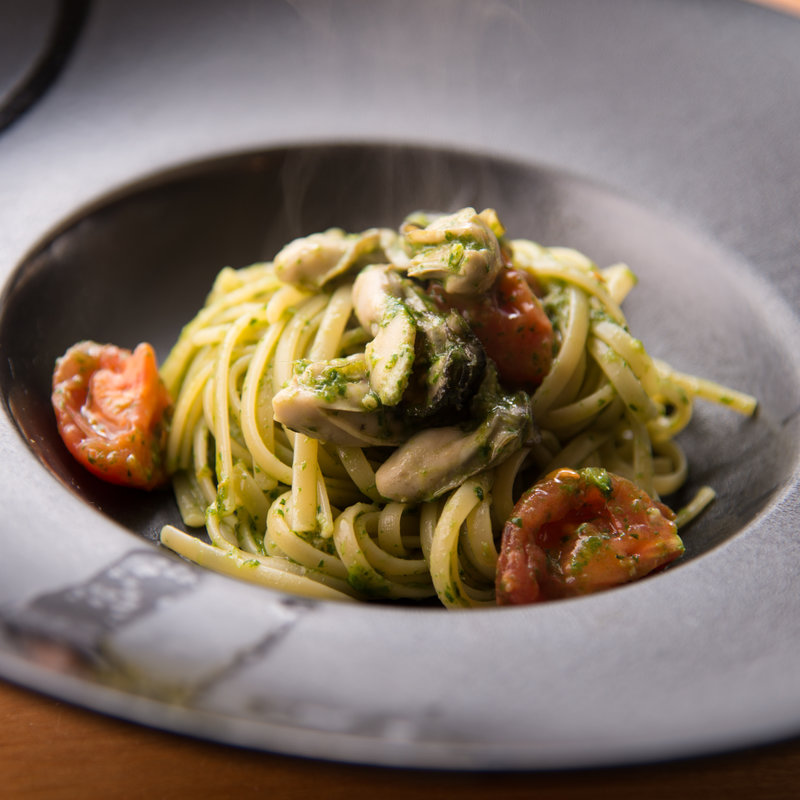 牡蠣のバジルソースパスタ(恵比寿 DAL-MATTO)