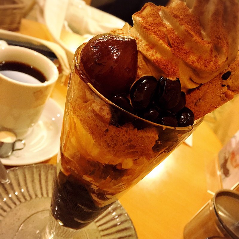 カプチーノパフェ(前田珈琲 明倫店 （マエダコーヒー）)