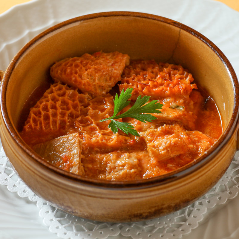 ハチノスのトマト煮込み(リストランテ オステリア)