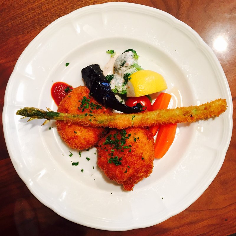 エビとホタテの貝柱入りクリームコロッケ(キッチン ミスターとフライパン)