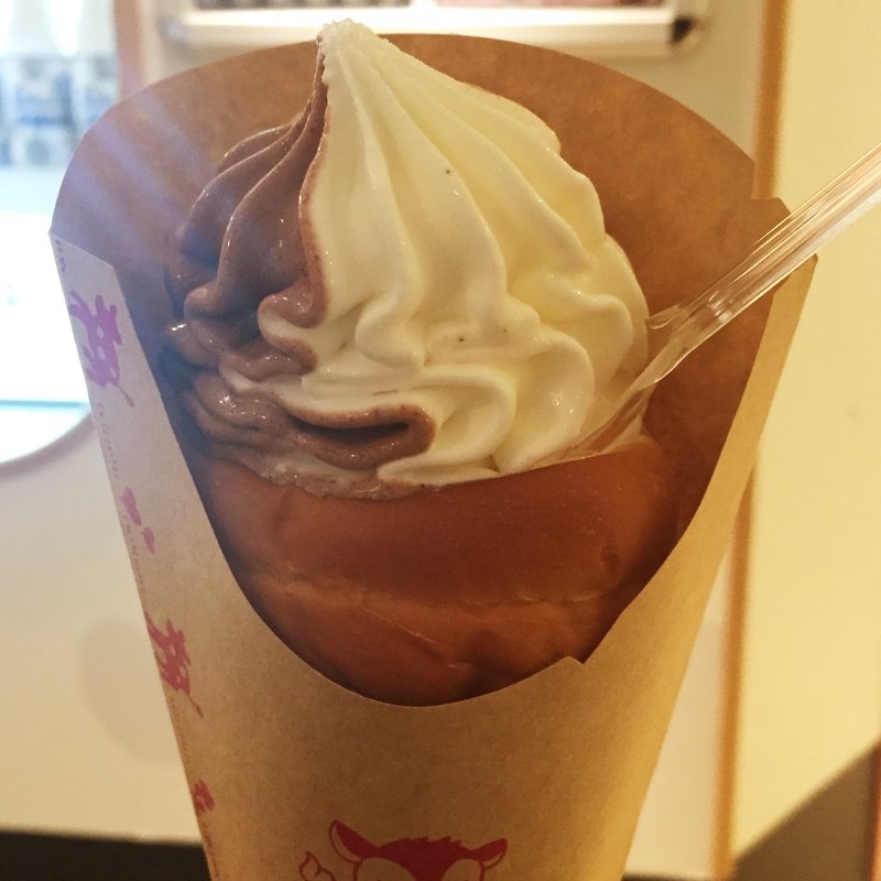 ショコラミックスコロネソフト(べーべの気持ち)