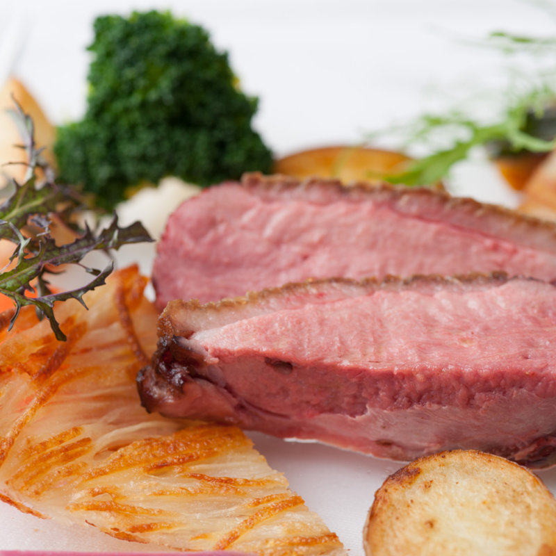 鴨肉のロティ(レストランJ)