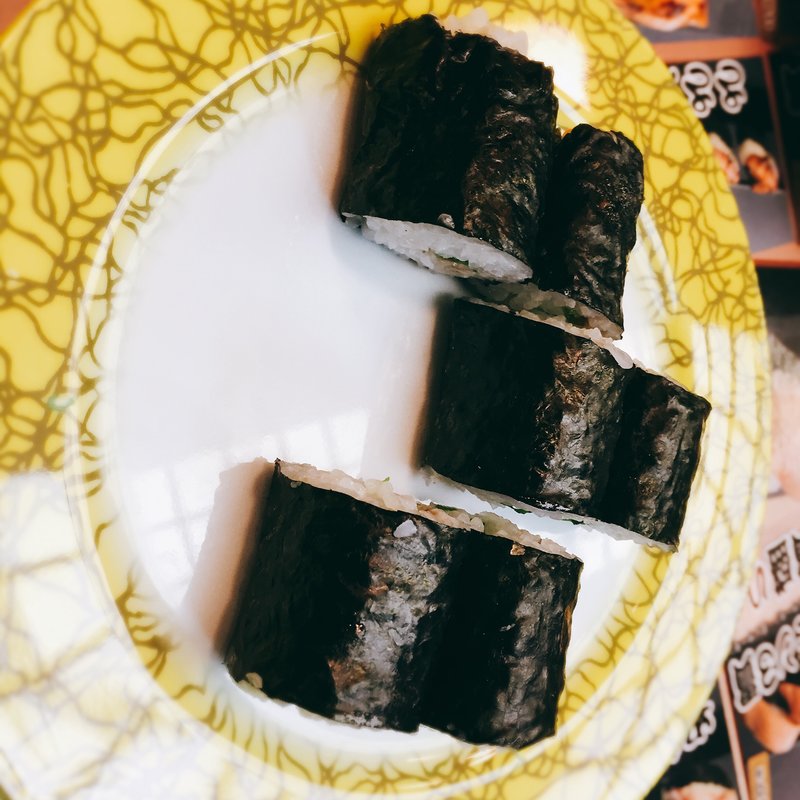 梅しそ巻(にぎりや松 )