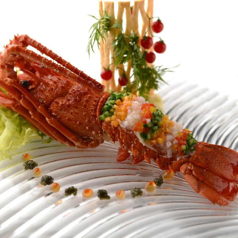 伊勢海老の季節野菜添え(シンフォニークルーズ)