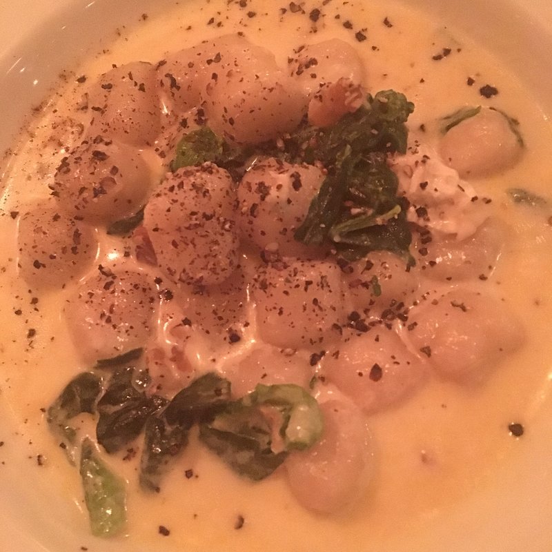 菜の花とゴルゴンゾーラのニョッキ(and people jinnan)